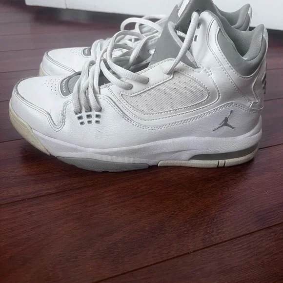 Air Jordan Flight 23 RST GS - Picture 3 of 5